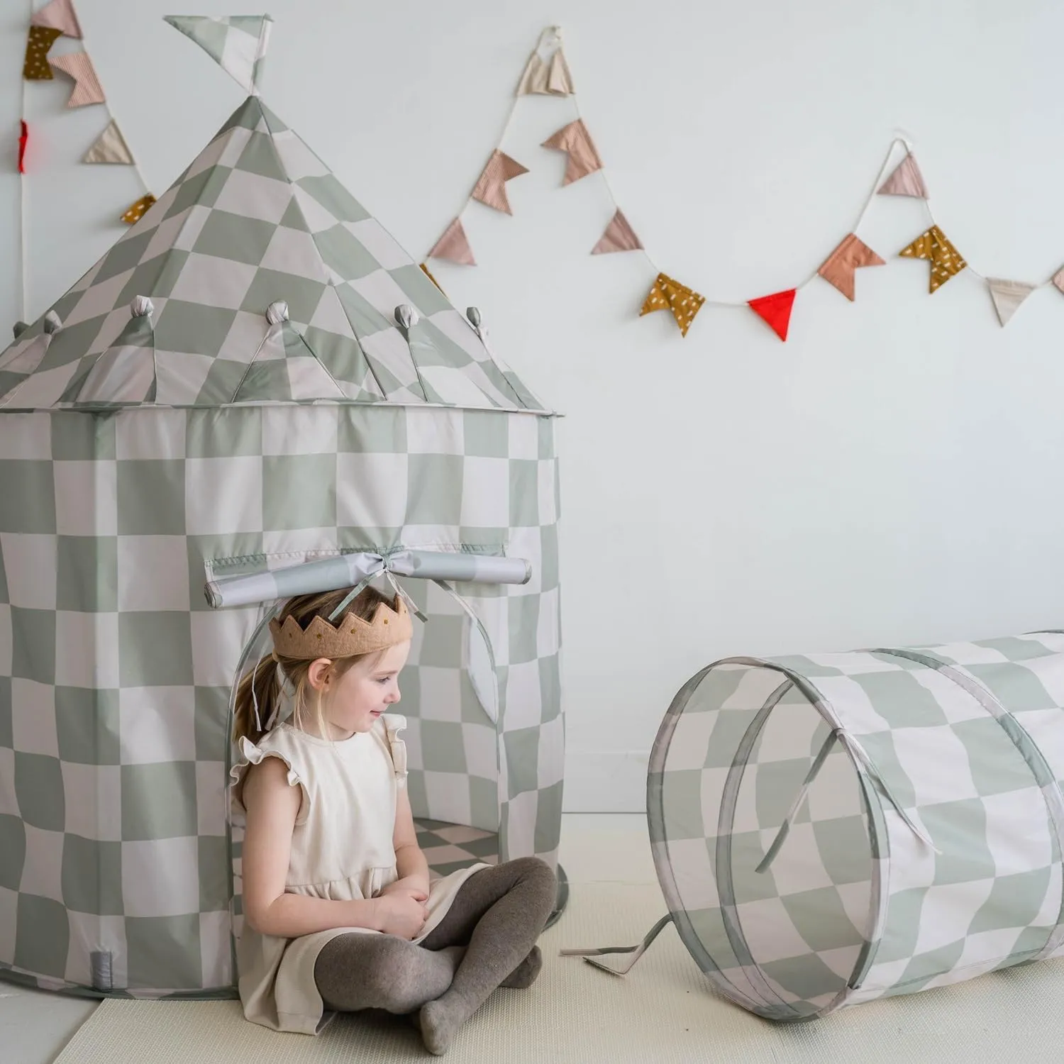 3 Sprouts Kids Play Tent - Sustainable Recycled Fabric – Fun Spacious Childs Playhouse for Indoor Games for Boys & Girls - Durable Fort Pop Up House for Toddlers & Children Age 3-10 - Checkered Green