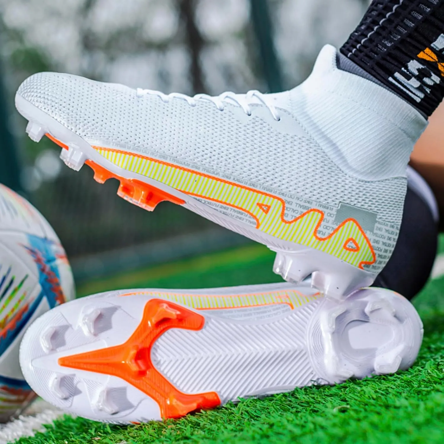 Adult Soccer Cleats Men-High-Tops Slip-On Lace Up Football Shoes for Youth Soccer Shoes Indoor Outdoor AG FG