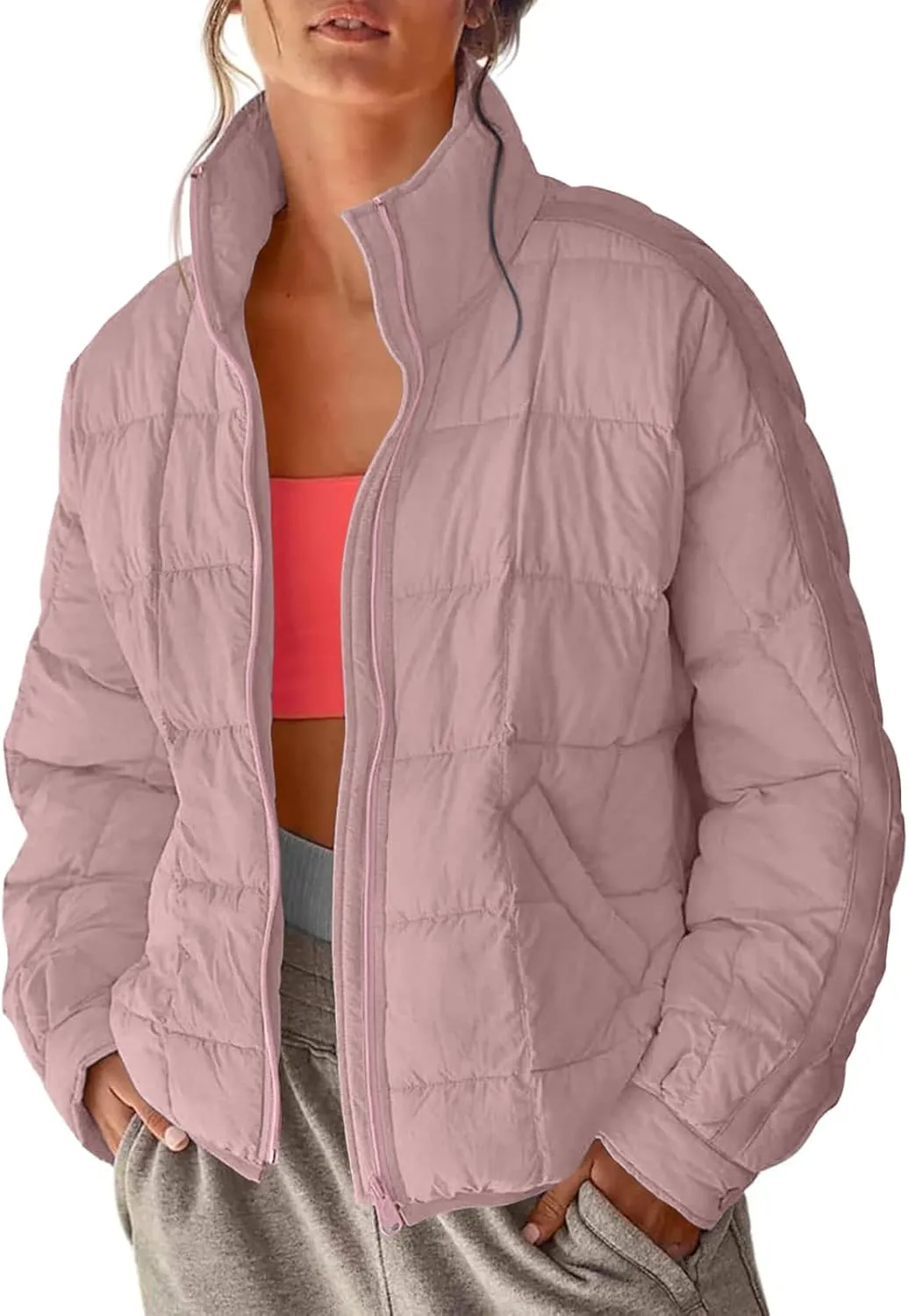 Aiopr Women's Oversized Lightweight Down Coat Long Sleeve Zip Packable Short Puffer Jackets