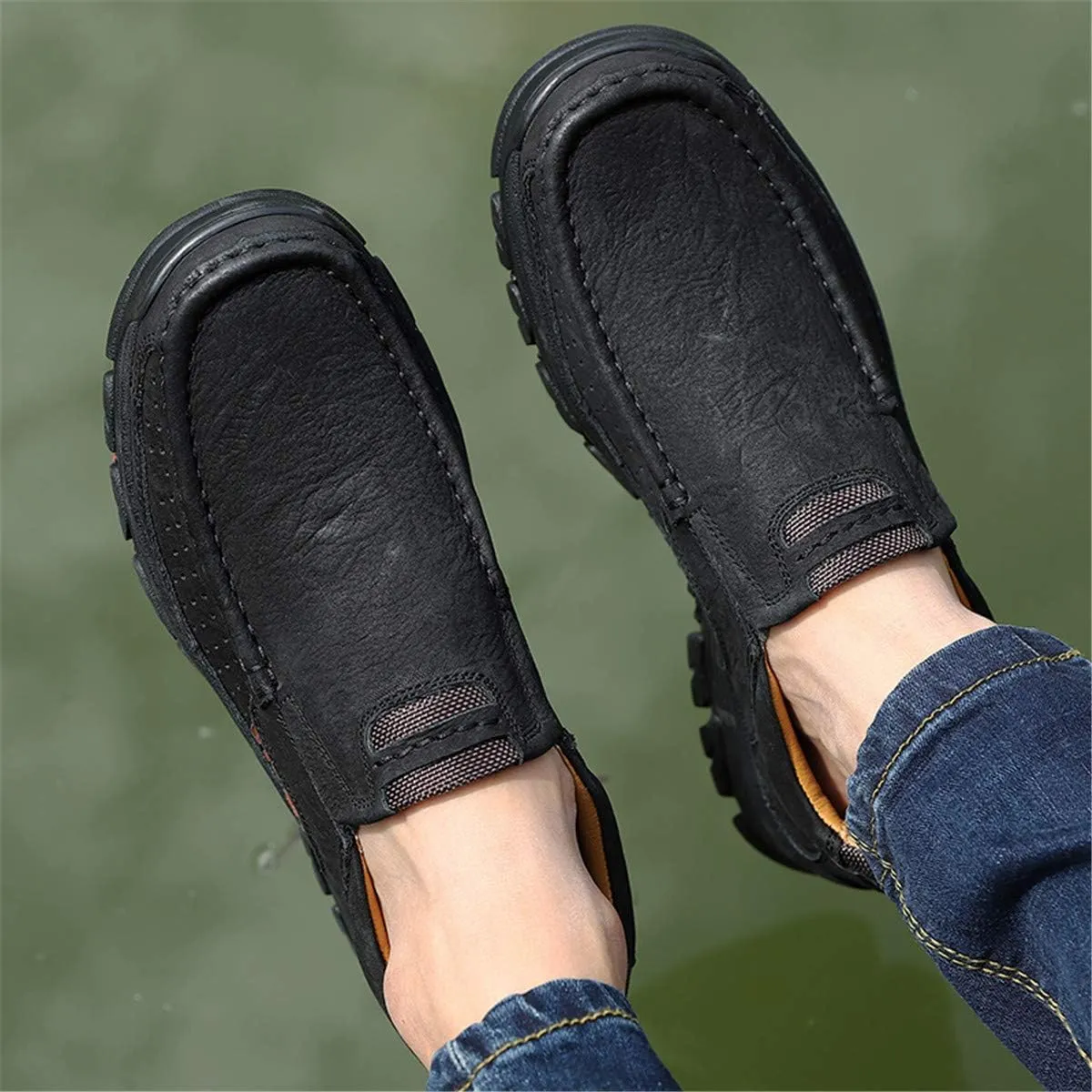 CHICLOVEY Men's Slip-on Hiking Shoes Leather Casual Outdoor Walking Sneaker