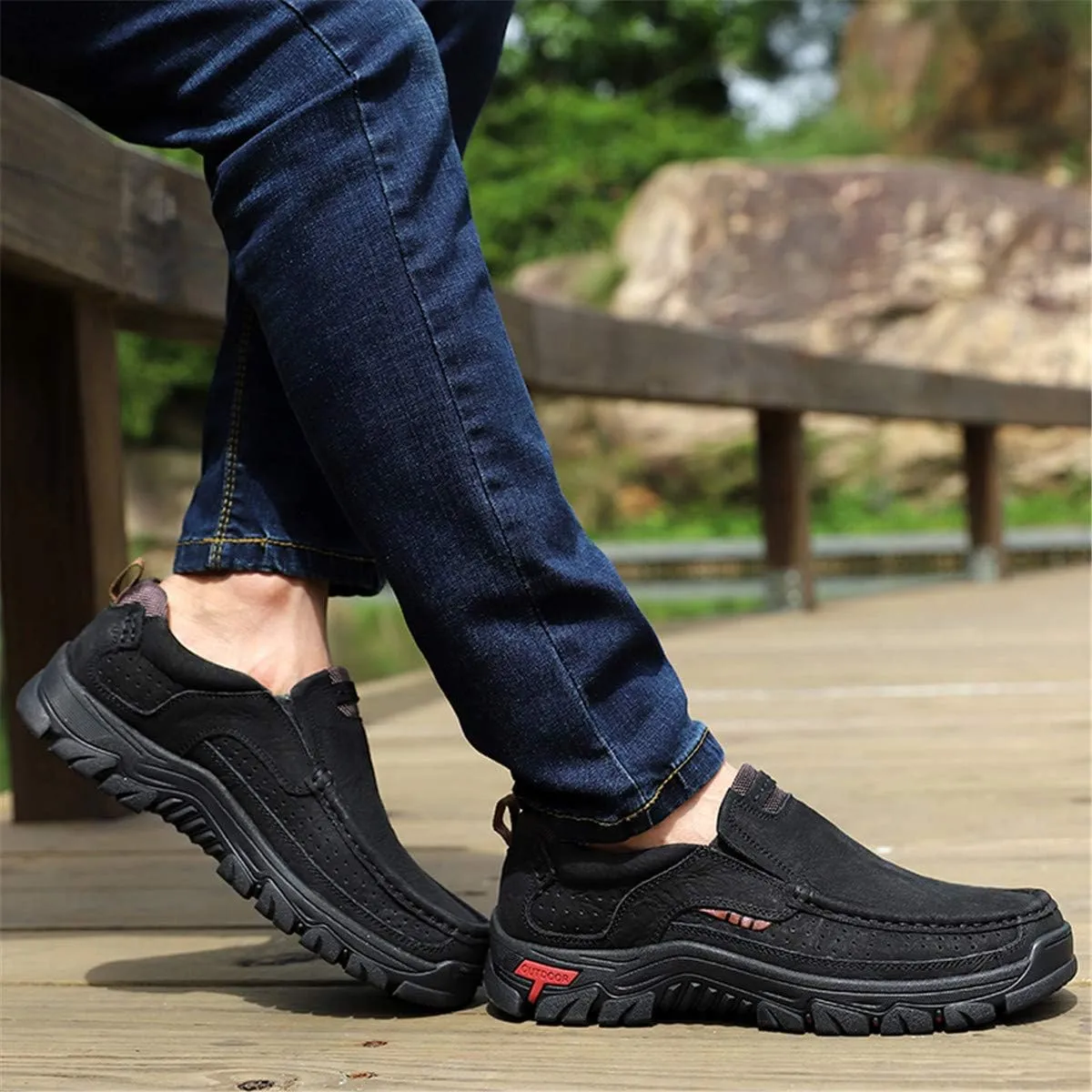 CHICLOVEY Men's Slip-on Hiking Shoes Leather Casual Outdoor Walking Sneaker