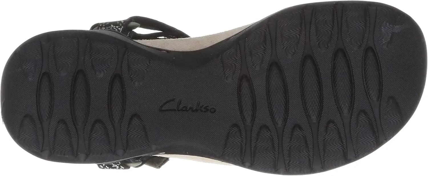 Clarks Women's Amanda Step Flat Sandal