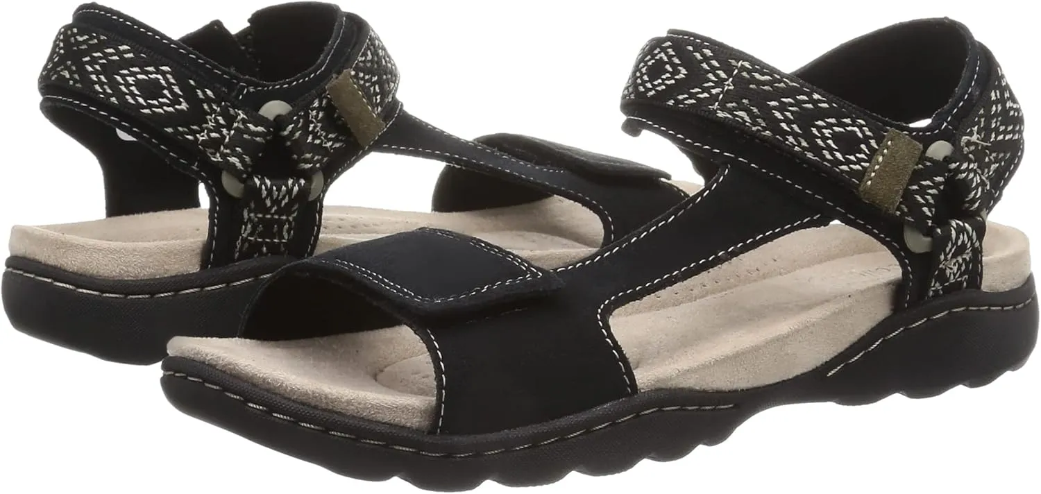 Clarks Women's Amanda Step Flat Sandal