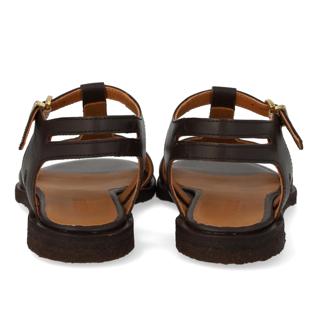 Classic strappy sandal