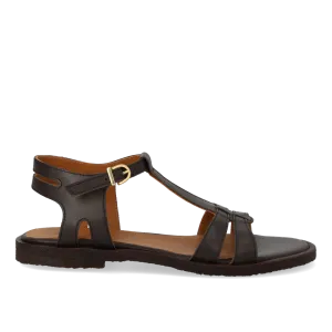 Classic strappy sandal