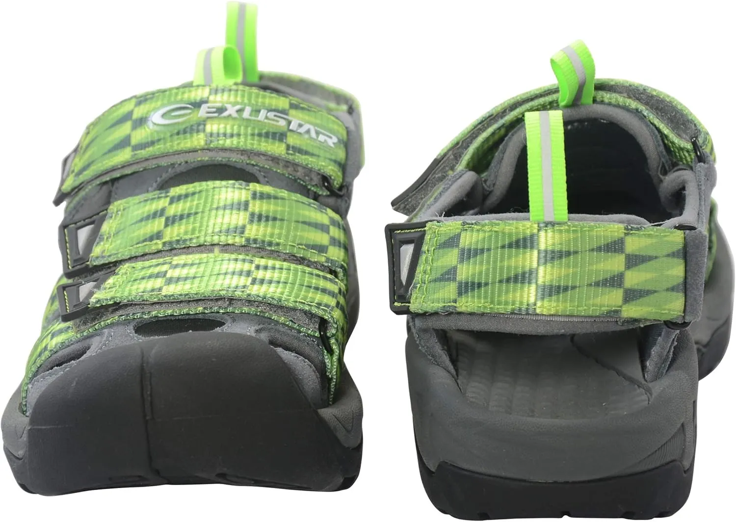 Clipless Sandal for Cycling with Closed Toe Design