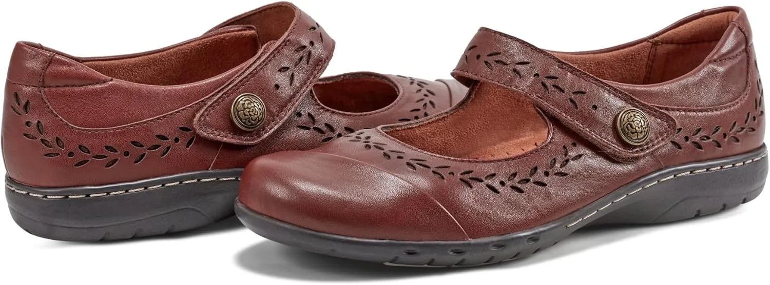 Cobb Hill Perry Women's Slip On