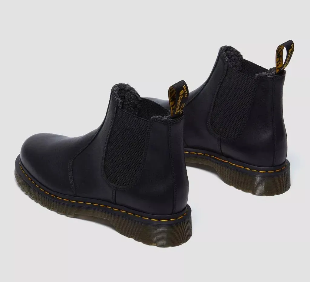 Dr. Martens Winterised 2976 WL Grizzly Leather Black Boots