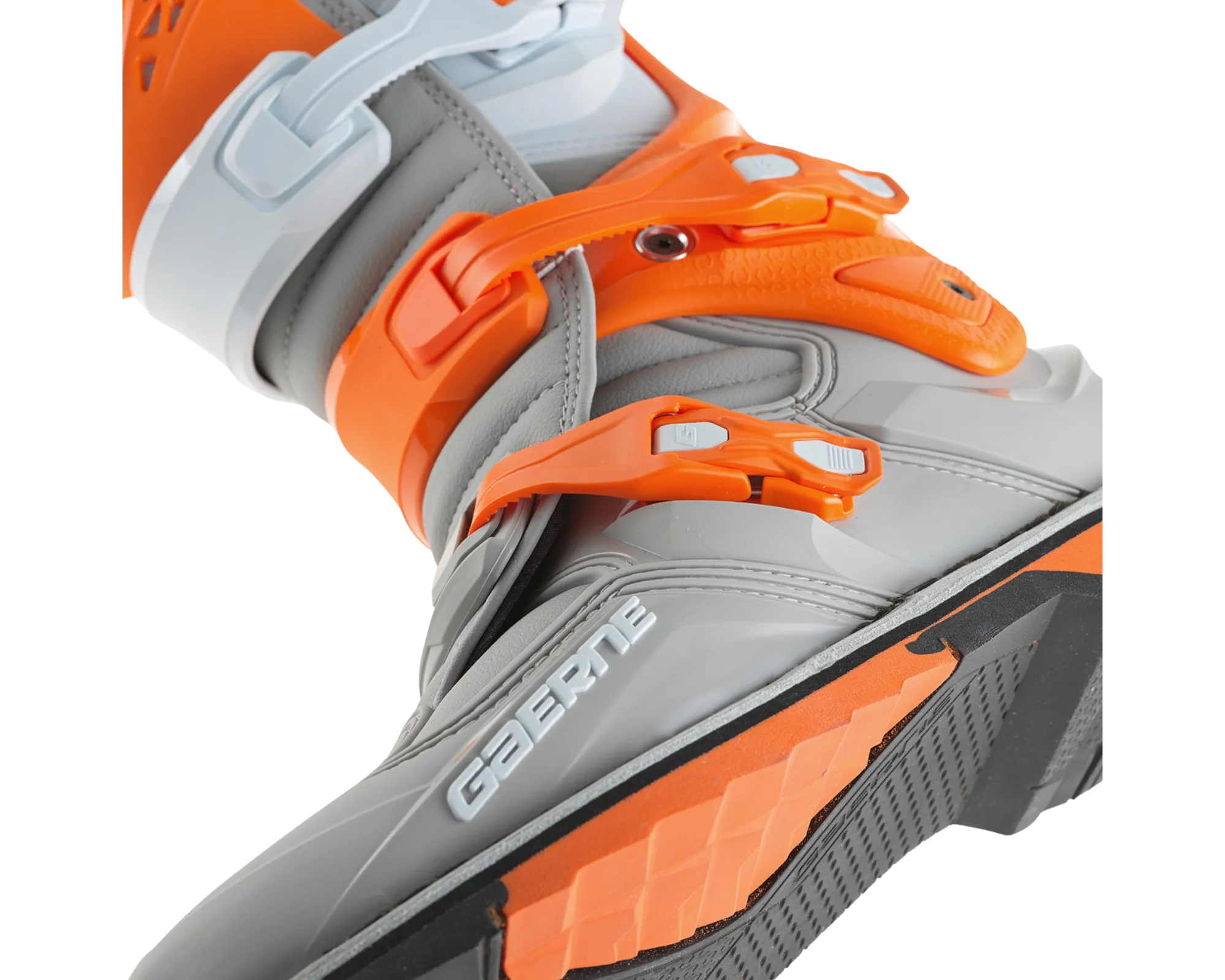 GAERNE SG-22 ORANGE/WHITE/GREY BOOTS