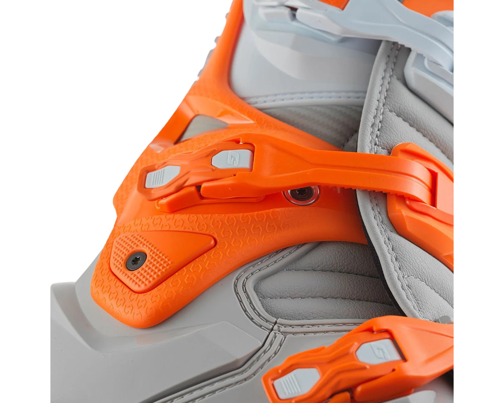 GAERNE SG-22 ORANGE/WHITE/GREY BOOTS