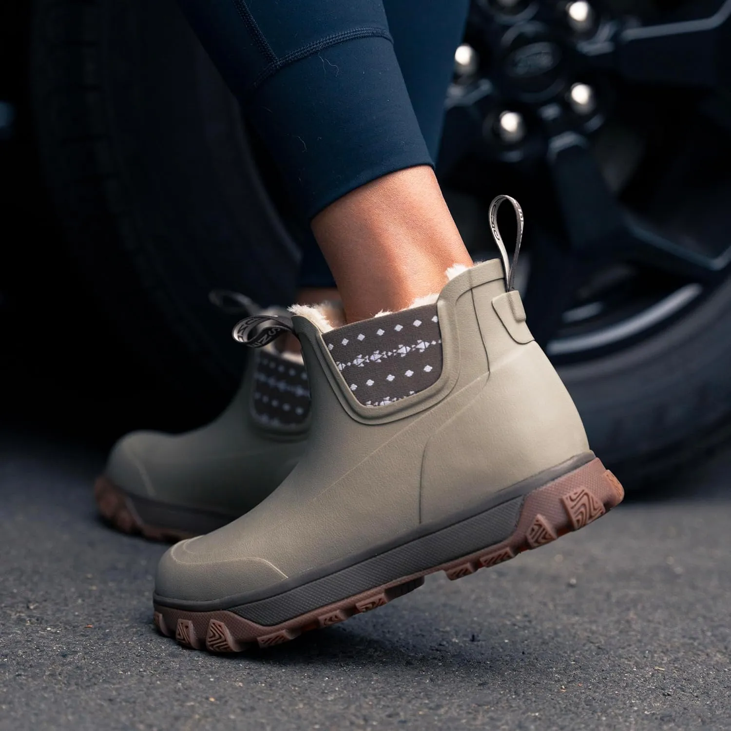 Grundéns Women's Deviation Sherpa Ankle Boot | Durable, Waterproof, Fleece Lined