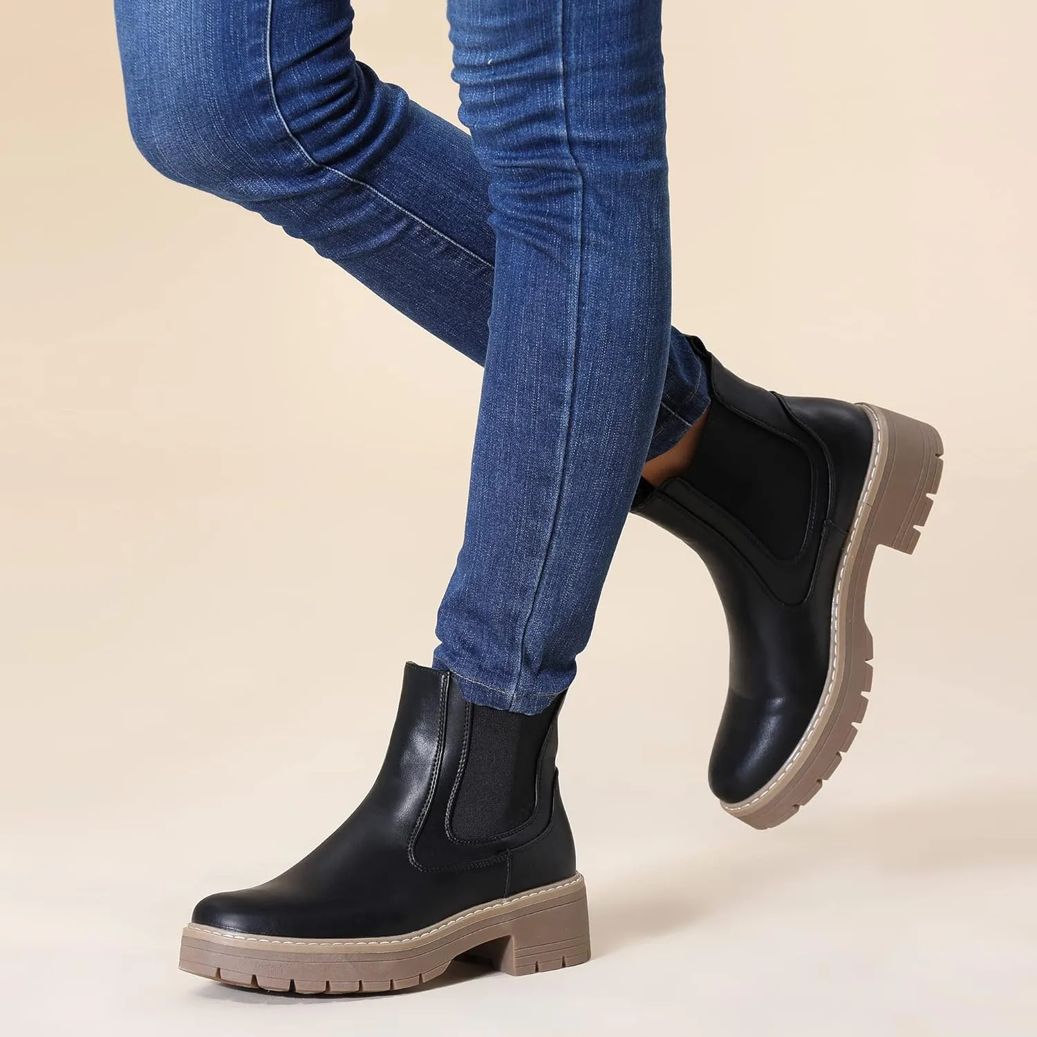 Hawkwell Women's Slip On Chunky Heel Ankle Chelsea Boot