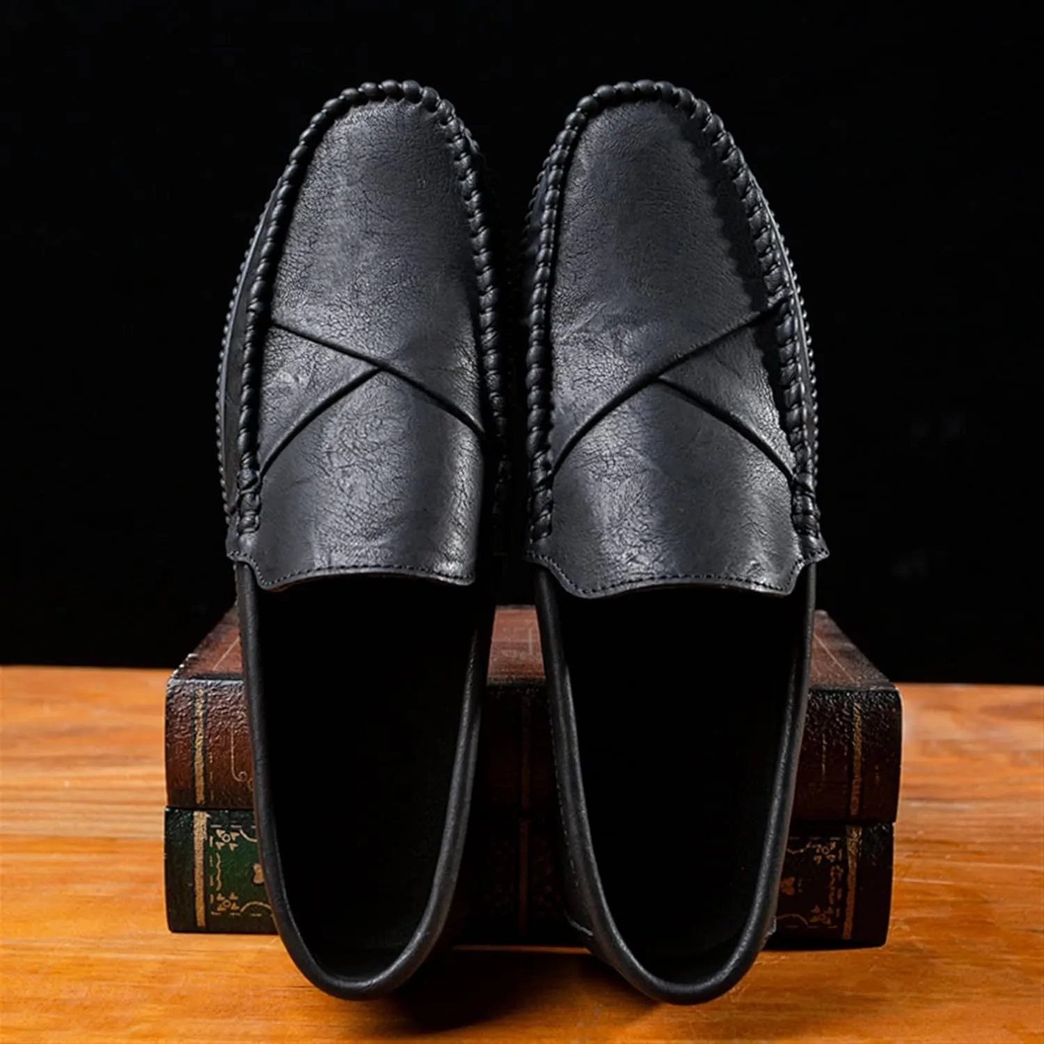 HOOENG Loafer Shoes Driving Moccasins for Men Vegan Leather Stitching Details Round Toe Anti-Slip Lightweight Flat Heel Resistant Walking Slip on