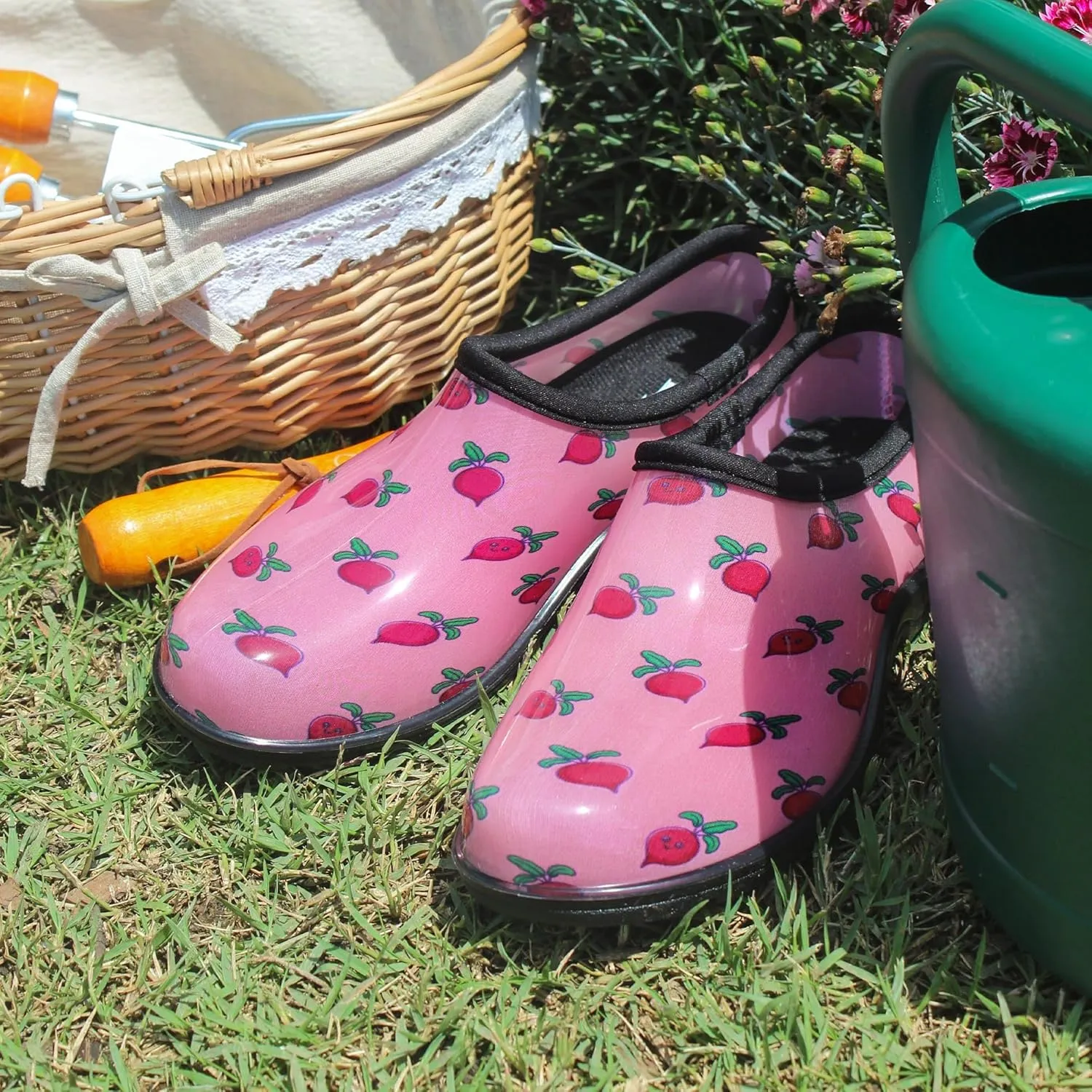landchief Women's Garden Shoes Waterproof Garden Clogs for Women, Comfortable Slip-on Shoes with Cushioned Insole, Non-Slip Work Shoes for Women Outdoor, Gardening and Yard