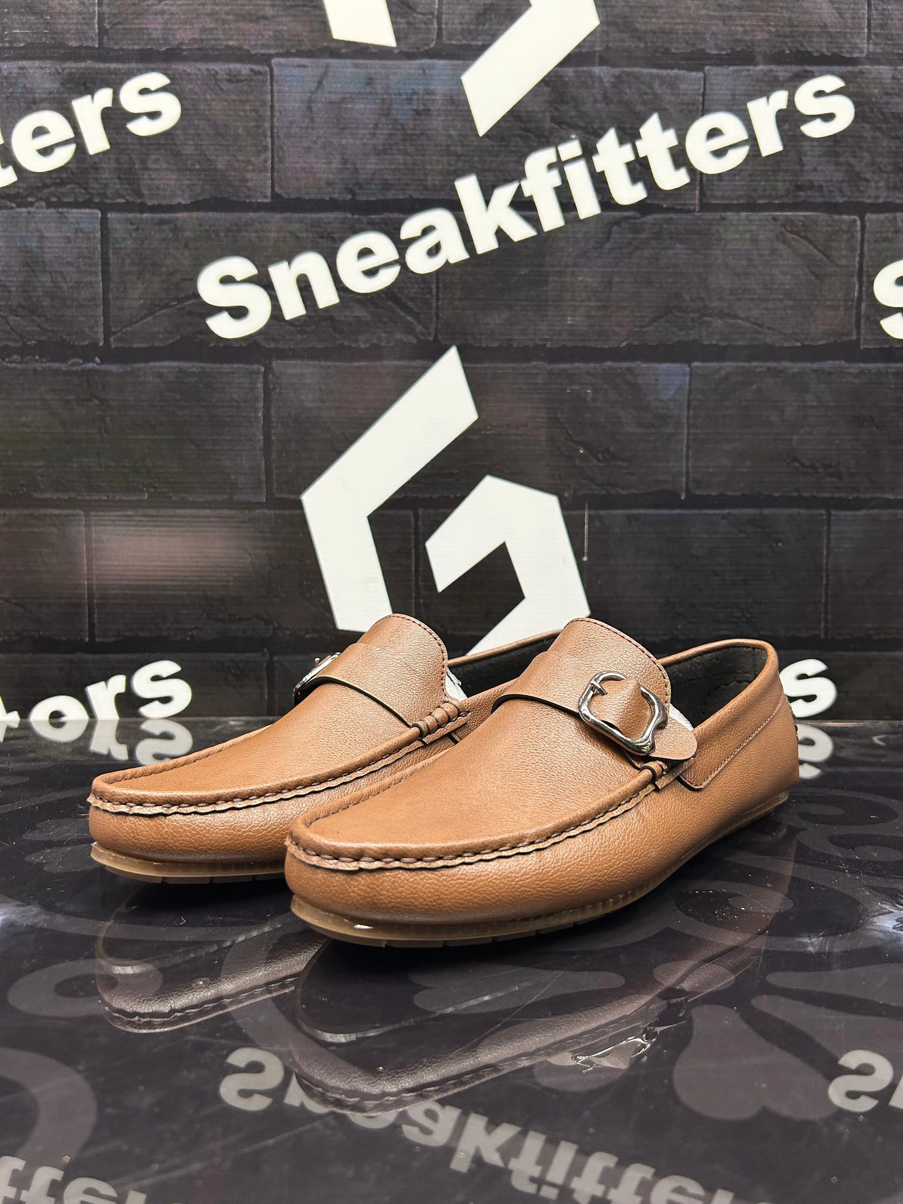 Loafer - D1 -  Brown