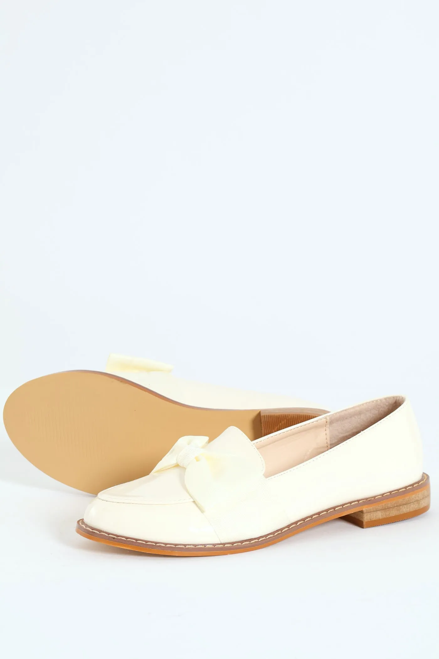 Loafer With Petersham Bow - Off White