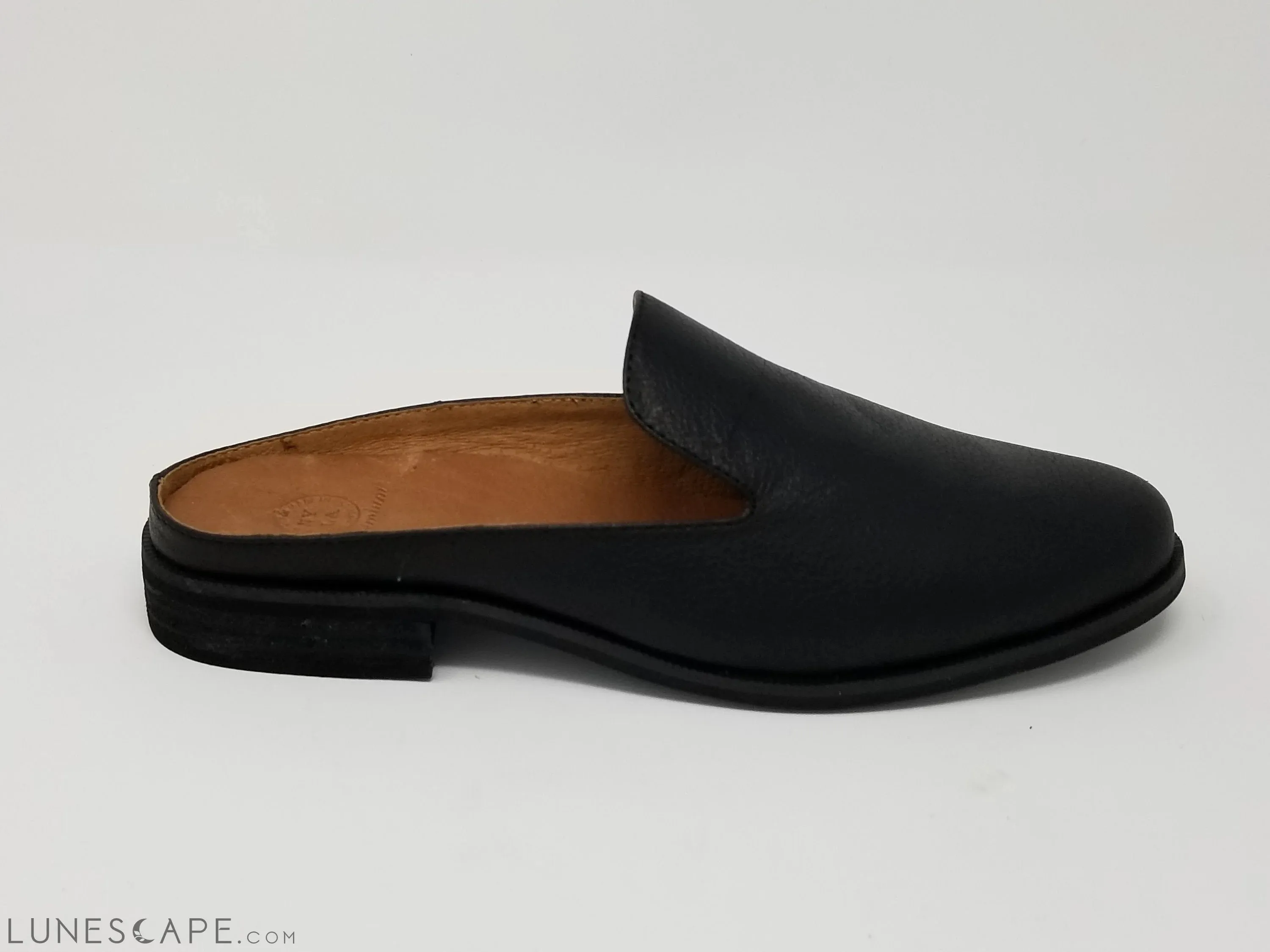 Long Beach Leopard Print Flat Mule Slipper