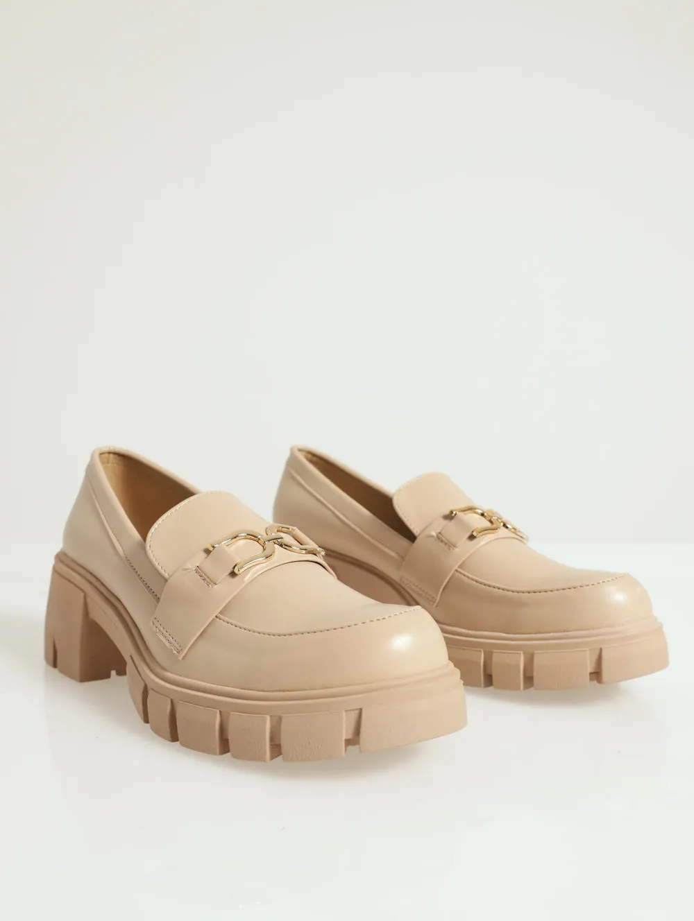 Matte Pu Chunky Loafer With Link Trim - Natural