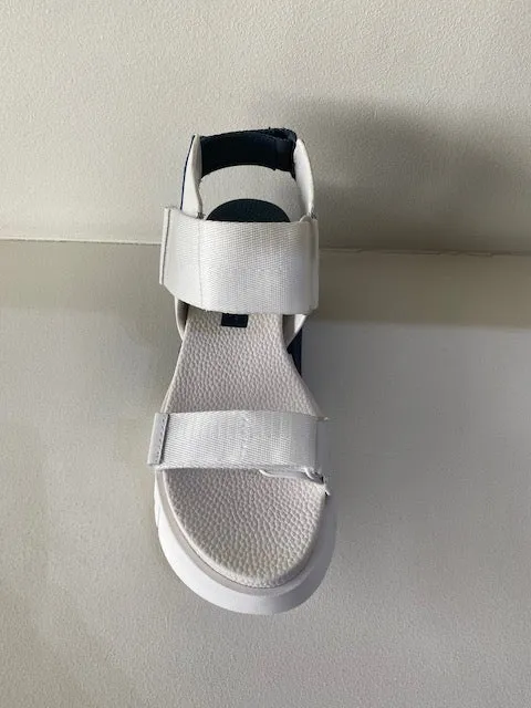 Navy White Leather Sandal