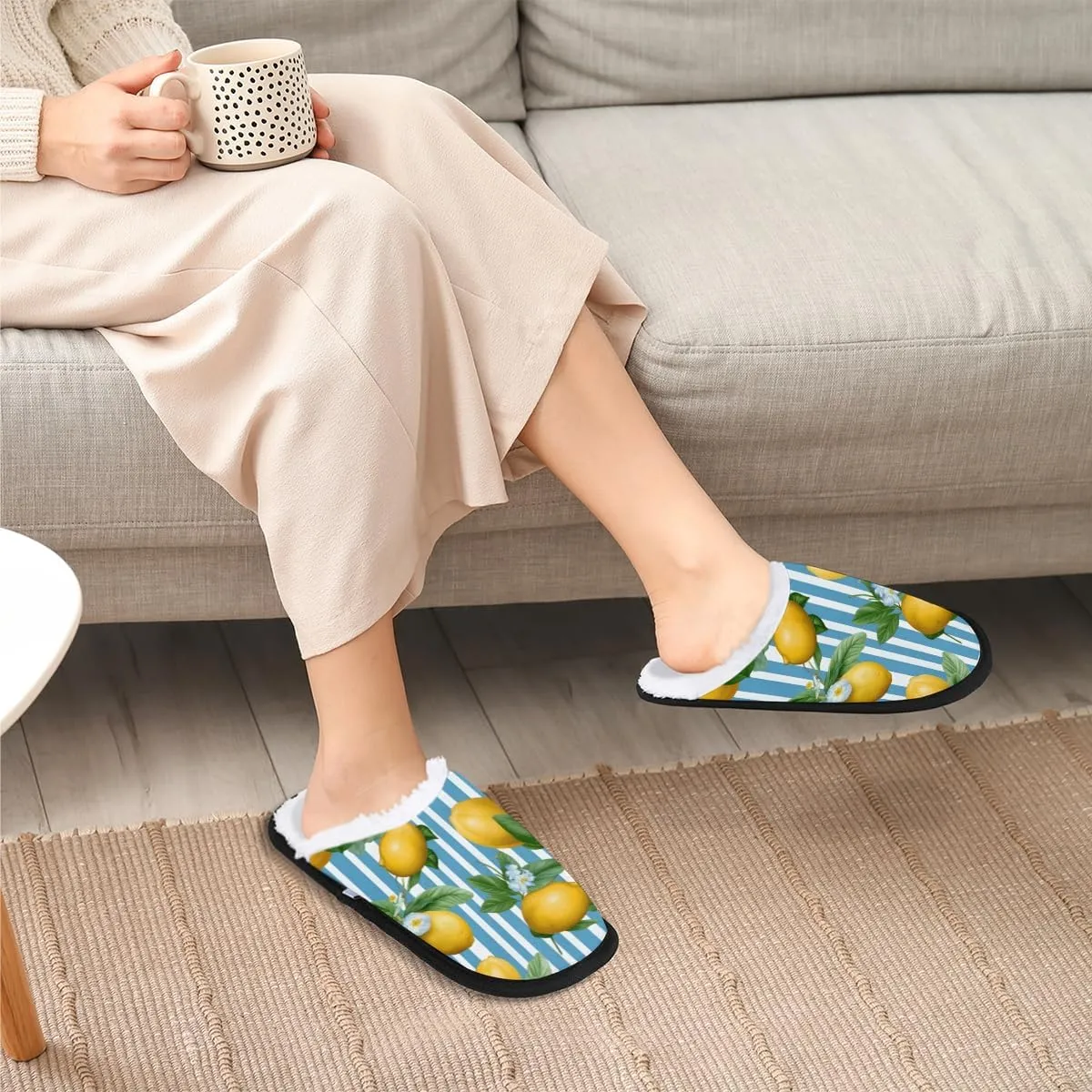 Nectarines Women's Indoor Bedroom Slippers Soft Fuzzy Slip On House Slippers for Winter Bedroom Outdoor