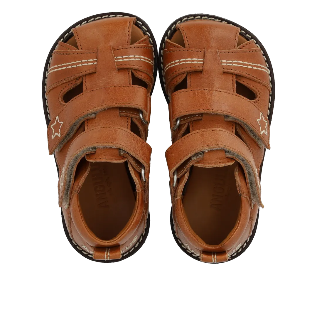 Sandal with star embroidery