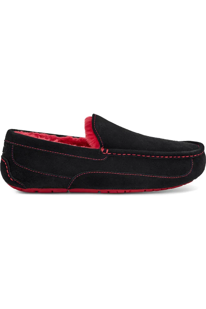 UGG ASCOT