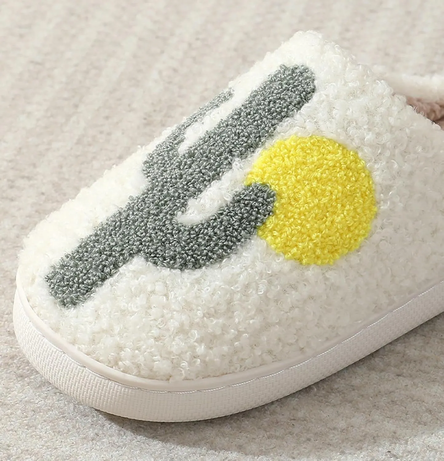 Women Slippers Cute House Slippers Strawberry Slippers Comfy Soft Bedroom Shoes Warm Fuzzy Slip-On Slippers Indoor Non-slip Plush Bedroom Slippers, E-24TX001