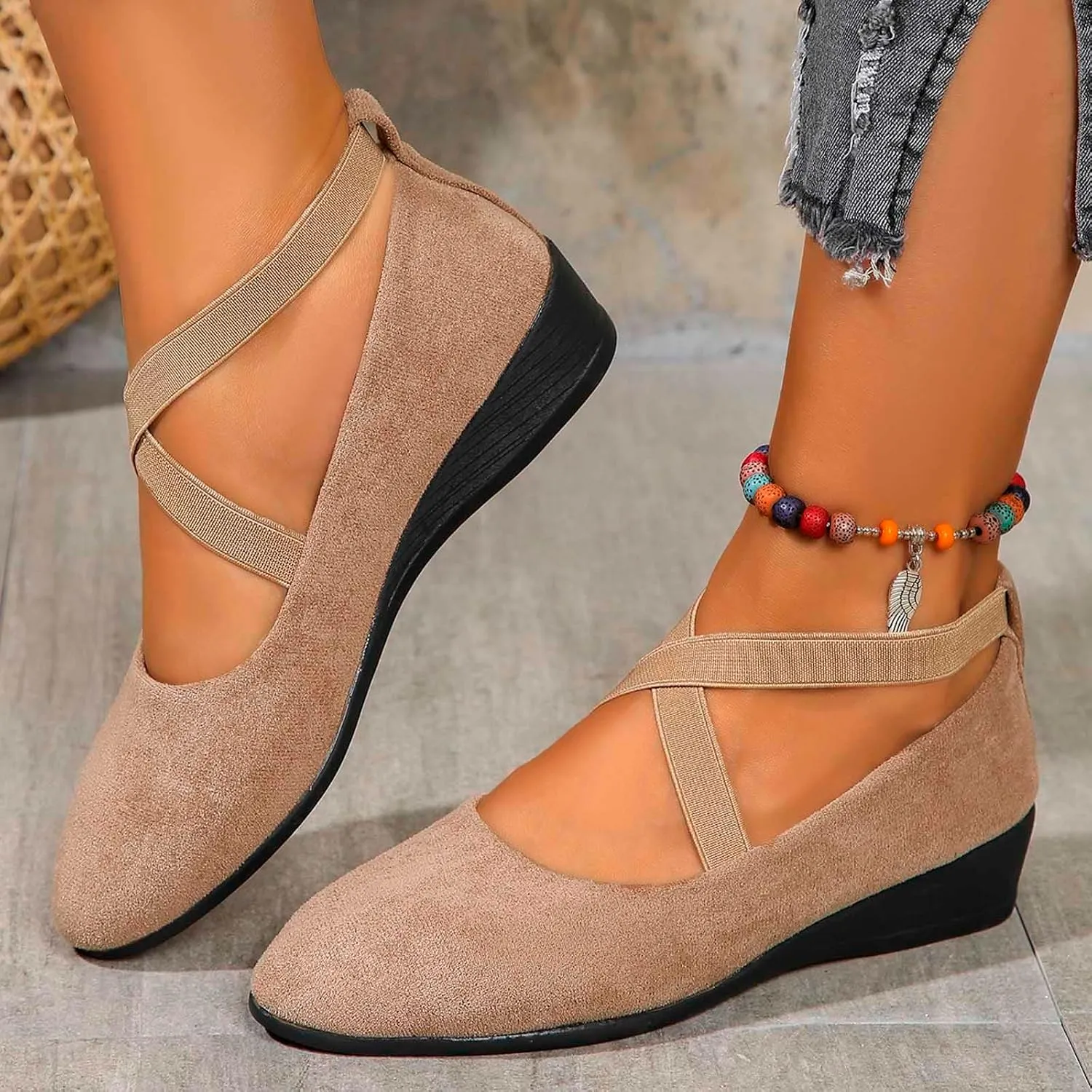 Womens Closed Toe Sandals with Ankle Strappy Comfort Cork Footbed for Comfort Arch Support Lightweight Flat Sandals