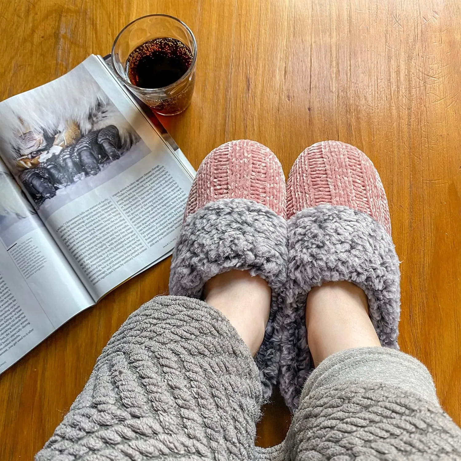 Women's House Slippers Memory Foam Fuzzy Slip on Slide Slippers Ladies Soft Bedroom Shoes for Indoor & Outdoor