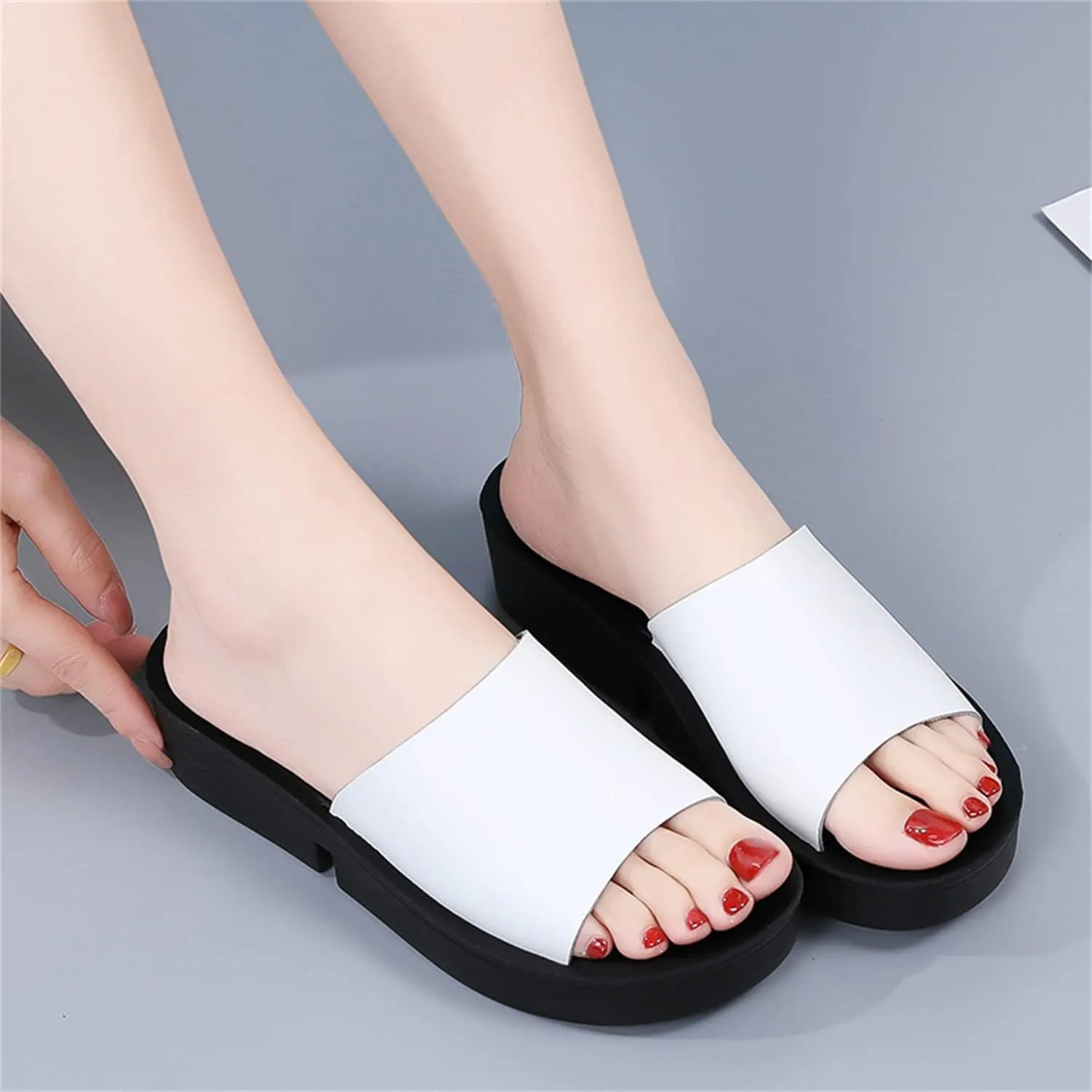 Women's Platform Sandals Casual Fashion Wedge Summer Beach Shoes Comfortable and lightweight slippers for women