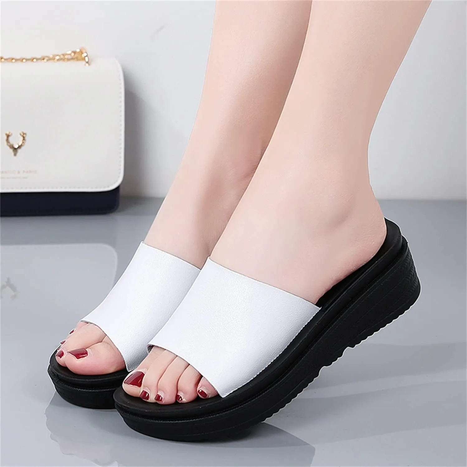Women's Platform Sandals Casual Fashion Wedge Summer Beach Shoes Comfortable and lightweight slippers for women